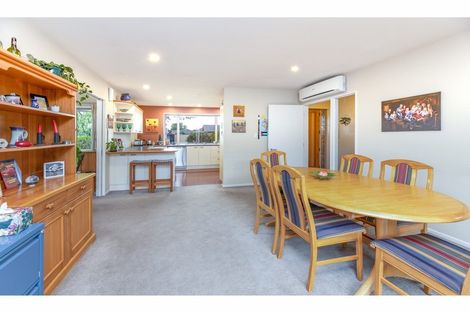 Photo of property in 14 Coolspring Way, Redwood, Christchurch, 8051