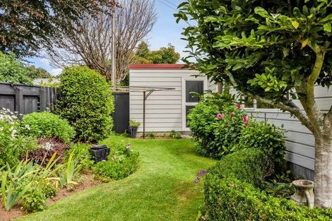 Photo of property in 9b Drake Street, Vogeltown, New Plymouth, 4310