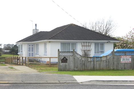 Photo of property in 21 Saxton Road, Upper Vogeltown, New Plymouth, 4310