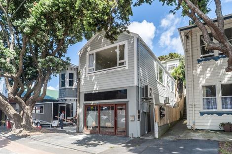 Photo of property in 1/126 The Parade, Island Bay, Wellington, 6023