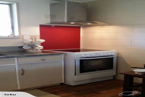 Photo of property in 3/10 Rawson Street, Tawa, Wellington, 5028