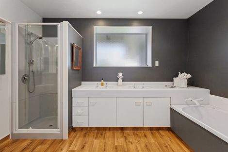 Photo of property in 18 Bridget Lane, Rangiora, 7400