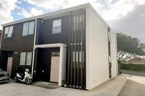 Photo of property in 11/50 Ocean View Road, Northcote, Auckland, 0627