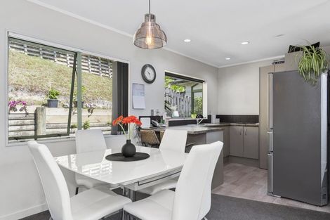 Photo of property in 13 James Cook Drive, Welcome Bay, Tauranga, 3112