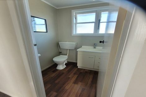 Photo of property in 206 Balmoral Drive, Tokoroa, 3420