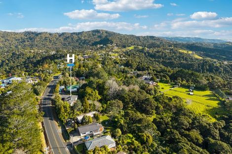 Photo of property in 1135 Scenic Drive North, Swanson, Auckland, 0816