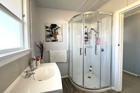 Photo of property in 9 George Street, Balclutha, 9230