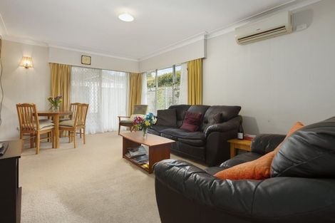 Photo of property in 2/84 Coronation Road, Mangere Bridge, Auckland, 2022