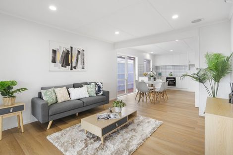 Photo of property in 4/123 Birkdale Road, Birkdale, Auckland, 0626