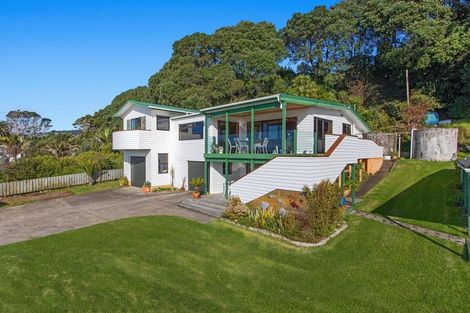 Photo of property in 81 Orete Point Road, Waihau Bay, Opotiki, 3199