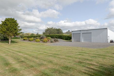 Photo of property in 37 Tawera Road, Mangatainoka, Pahiatua, 4982