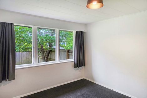 Photo of property in 2/5 Coates Grove, Silverstream, Upper Hutt, 5019