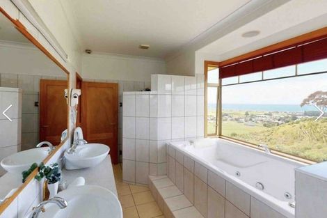 Photo of property in 30 Kaiangaroa Place, Bay View, Napier, 4104