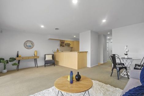 Photo of property in 2/23 Charlenne Close, Ranui, Auckland, 0612