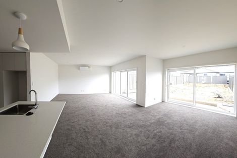 Photo of property in 81 Hokioi Drive, Kenepuru, Porirua, 5022