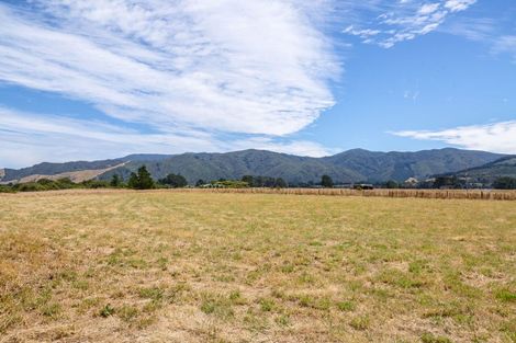 Photo of property in 607 Matarawa Road, Dalefield, Carterton, 5791