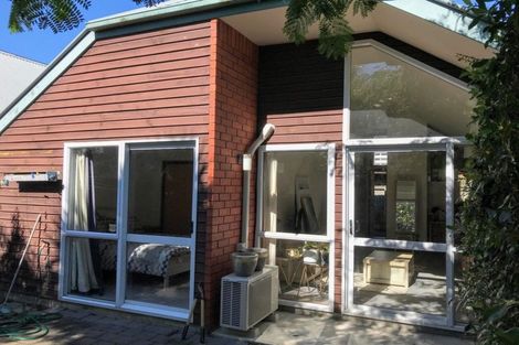 Photo of property in 10 Rehua Lane, St Albans, Christchurch, 8014