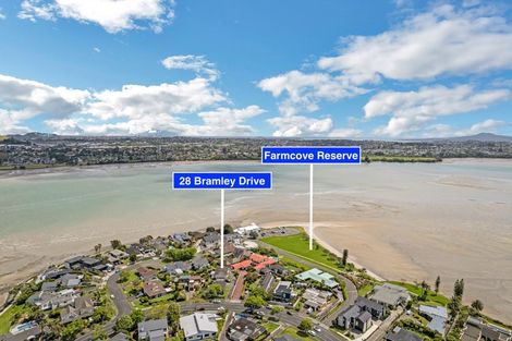 Photo of property in 3/28 Bramley Drive, Farm Cove, Auckland, 2012