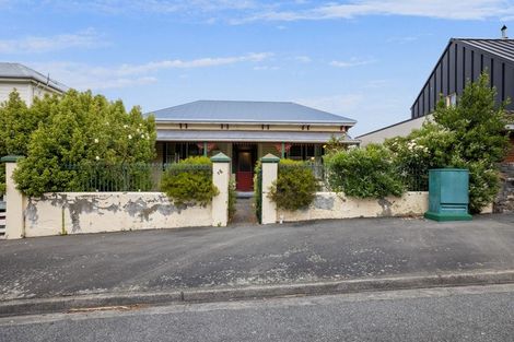 Photo of property in 21 Exeter Street, Lyttelton, 8082