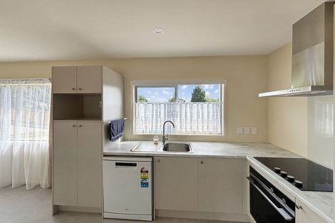Photo of property in 102a Hillside Road, Papatoetoe, Auckland, 2025