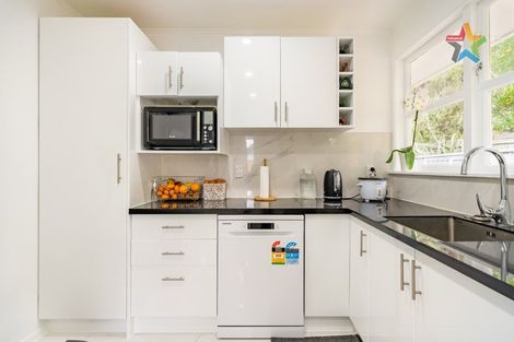 Photo of property in 10d Bull Avenue, Wainuiomata, Lower Hutt, 5014