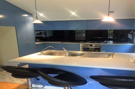 Photo of property in 13a Kingsbridge Place, Newlands, Wellington, 6037