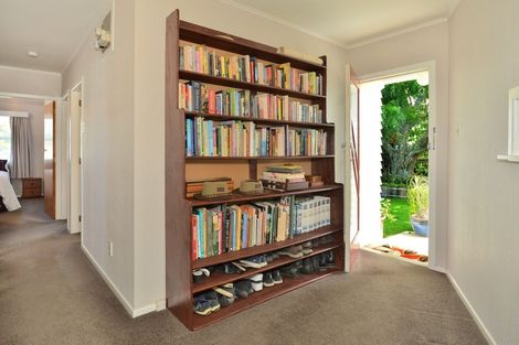 Photo of property in 2 Lytton Road, Riverdale, Gisborne, 4010