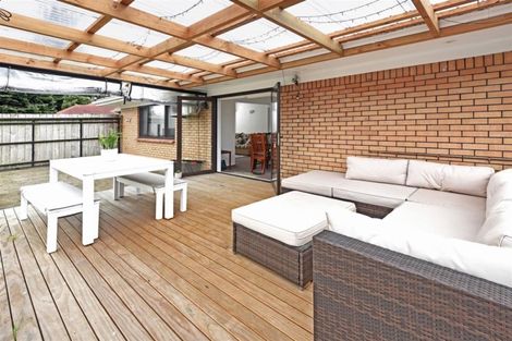 Photo of property in 1/215 Saint George Street, Papatoetoe, Auckland, 2025