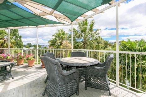 Photo of property in 8 Selwyn Road, Hospital Hill, Napier, 4110