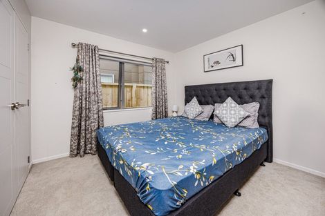 Photo of property in 14 Clayden Shuttleworth Street, Papakura, 2110