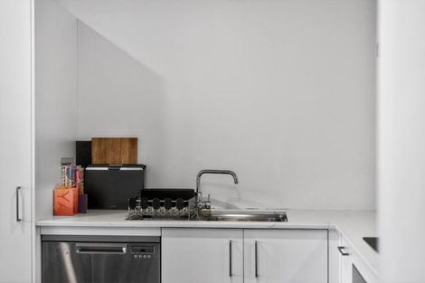 Photo of property in 54 Papatupu Way, Kumeu, 0810