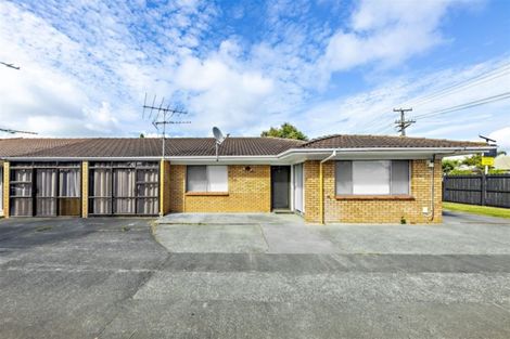 Photo of property in 1/215 Saint George Street, Papatoetoe, Auckland, 2025