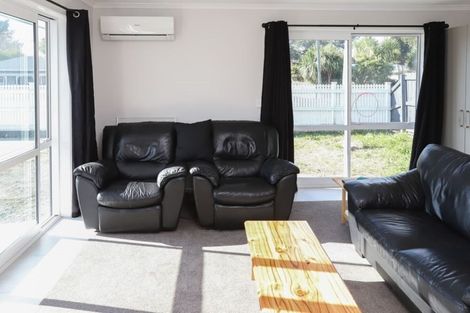 Photo of property in 15 Walsh Street, Forest Lake, Hamilton, 3200