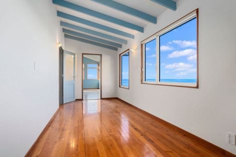 Photo of property in 61 Motuhoa Road, Tairua, 3508