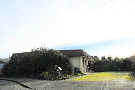 Photo of property in 18 Hamilton Avenue, Winton, 9720