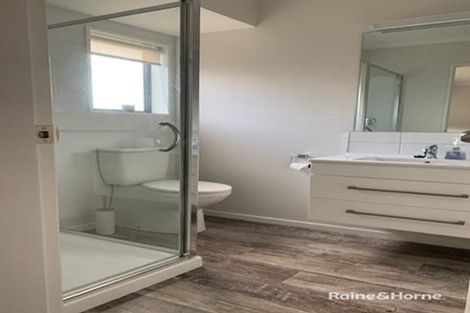 Photo of property in 18 Claridge Place, Mount Maunganui, 3116