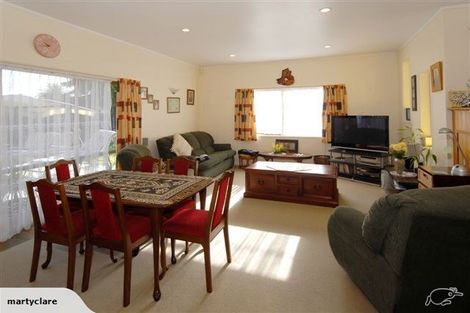 Photo of property in 132 Totara Drive, Pukete, Hamilton, 3200