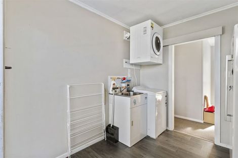 Photo of property in 1/22 Edgeworth Road, Glenfield, Auckland, 0629