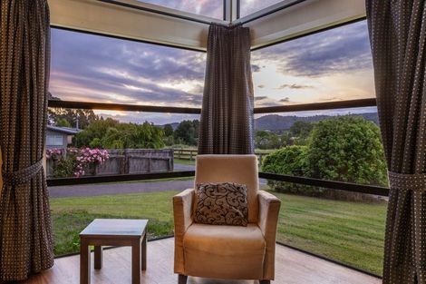 Photo of property in 108 Kinloch Road, Kinloch, Taupo, 3377