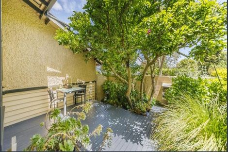 Photo of property in 24 Weston Avenue, Roslyn, Palmerston North, 4414