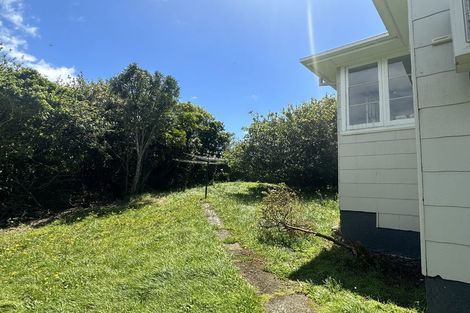 Photo of property in 8 Stephen Street, Johnsonville, Wellington, 6037