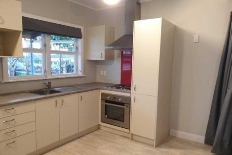 Photo of property in 826 Caroline Road, Mayfair, Hastings, 4122