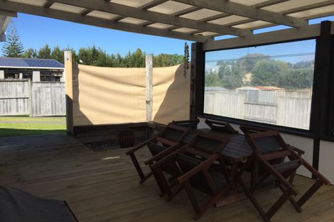 Photo of property in 26 Seaforth Road, Waihi Beach, 3611