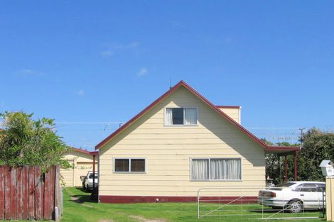 Photo of property in 60 Motiti Road, Papamoa Beach, Papamoa, 3118