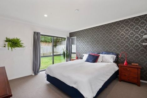 Photo of property in 1 Botanical Heights Drive, Waipahihi, Taupo, 3330