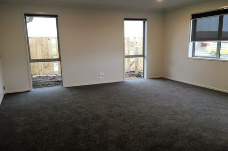 Photo of property in 35 Livingstone Drive, Papamoa Beach, Papamoa, 3118