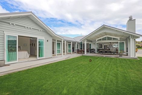 Photo of property in 15 Margaret Avenue, Havelock North, 4130