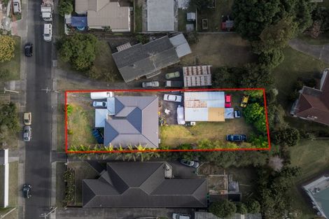 Photo of property in 6 Tainui Terrace, Mangere Bridge, Auckland, 2022