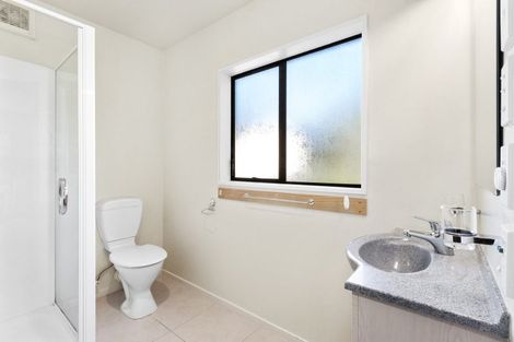 Photo of property in 2 Cottesmore Close, Burnside, Christchurch, 8053