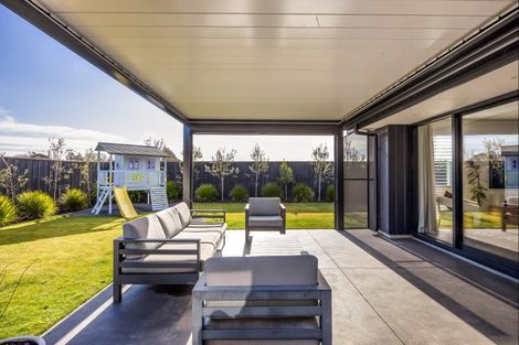 Photo of property in 53 Mills Road, Marshland, Christchurch, 8051
